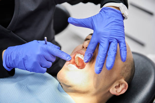 Best Weekend Emergency Dentist in South Barrington, IL
