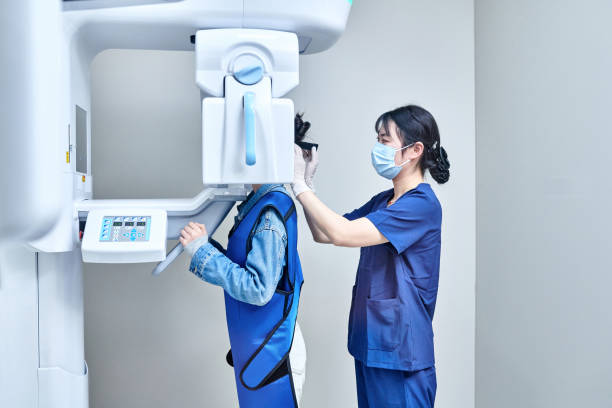 Best Emergency Tooth Extraction in South Barrington, IL